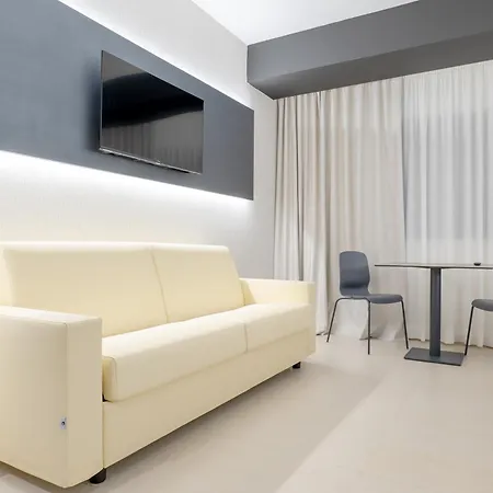 Lhi Healthy 4* Lecce